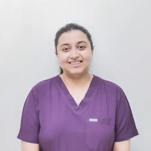Dr. Vasvi Ganjoo, veterinarian specializing in diagnostic imaging